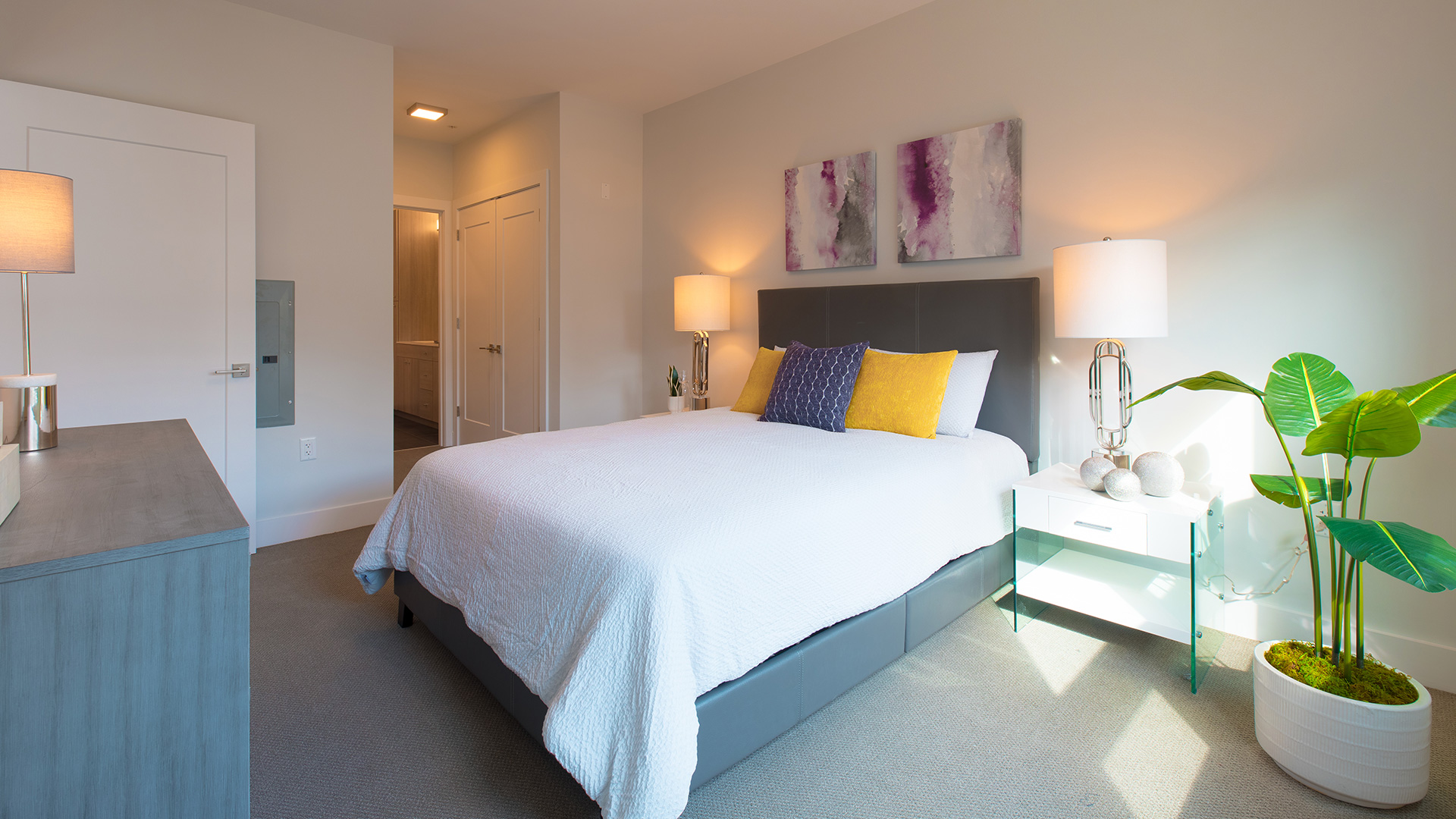 Residences The Davenport Apartments